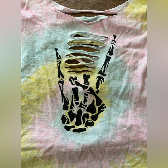 Custom Tie-Dyed The Drive Skeleton Hand Top - Picture 2 of 3
